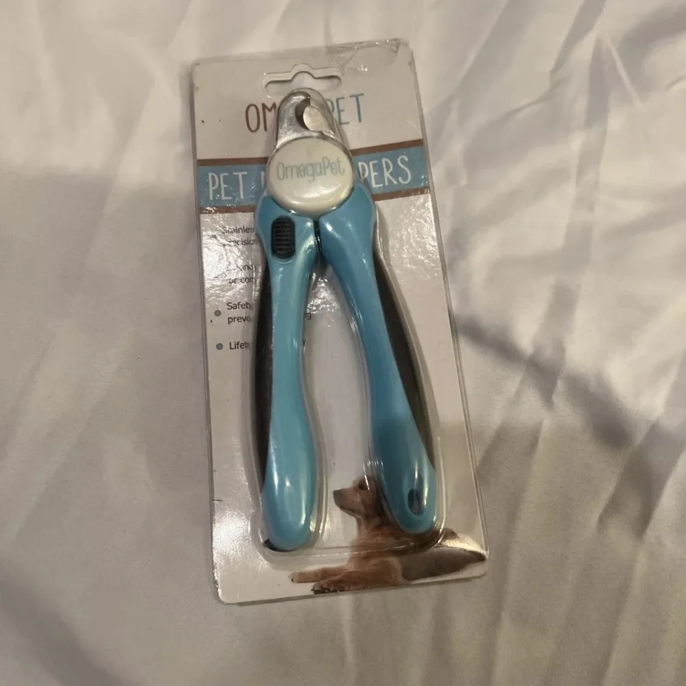 Omega Pet Dog Nail Clippers Large Breed - Easy to Use Medium and For Dogs